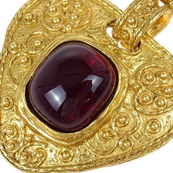 Chanel Gripoix Brooch Pin Heart CC Dangle Gold Red - Picture 4 of 5